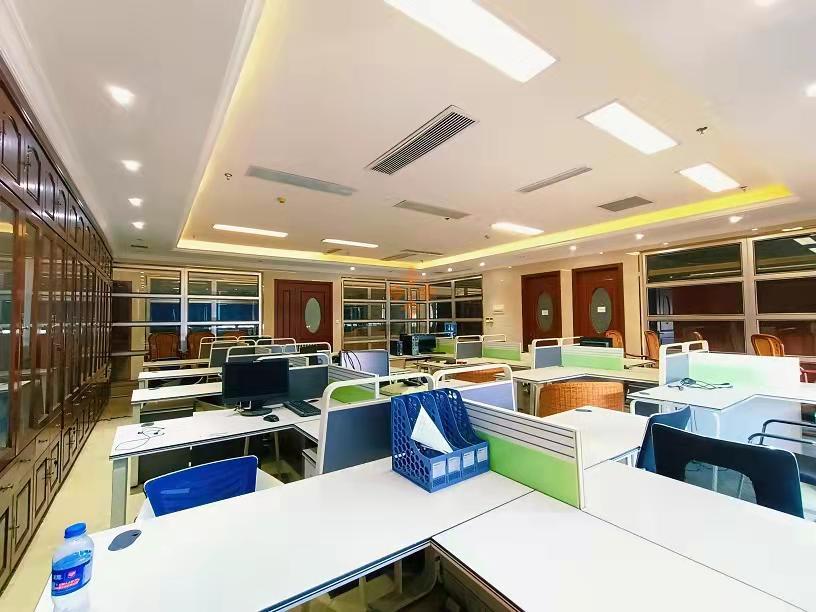 浦東 保周跨境電商直播產業(yè)園 230平米 精裝
