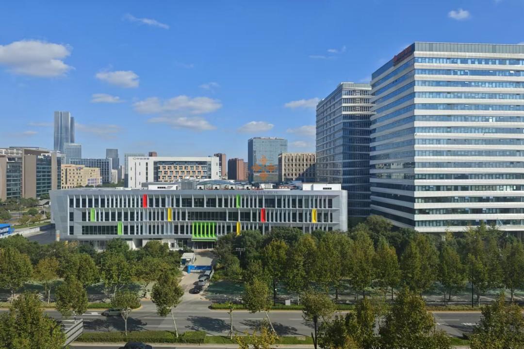浦東 綠地MTOWN 2000平米 簡裝