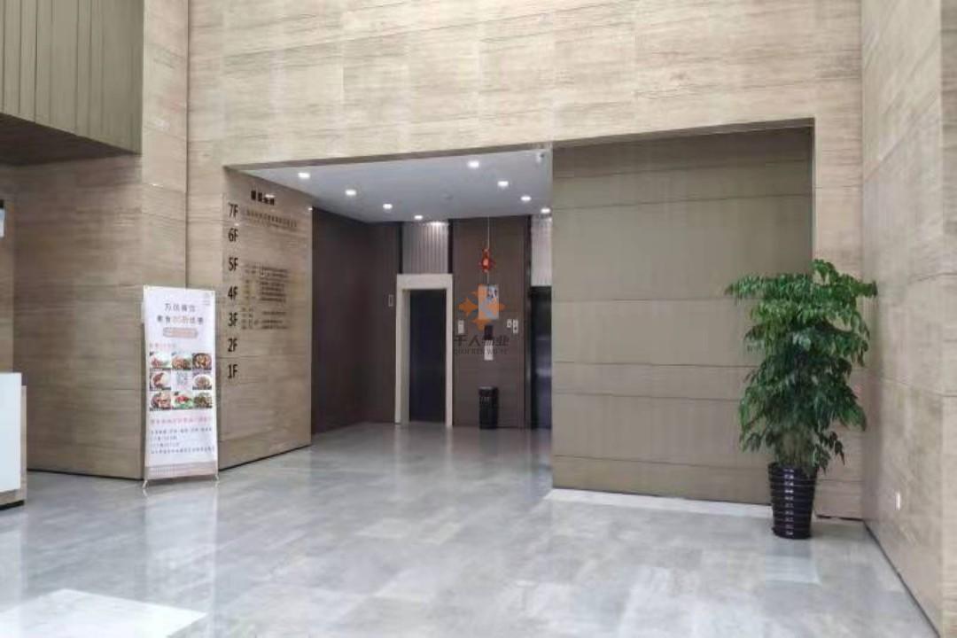 浦東 八元橋創(chuàng)新創(chuàng)業(yè)園 50平米 簡(jiǎn)裝